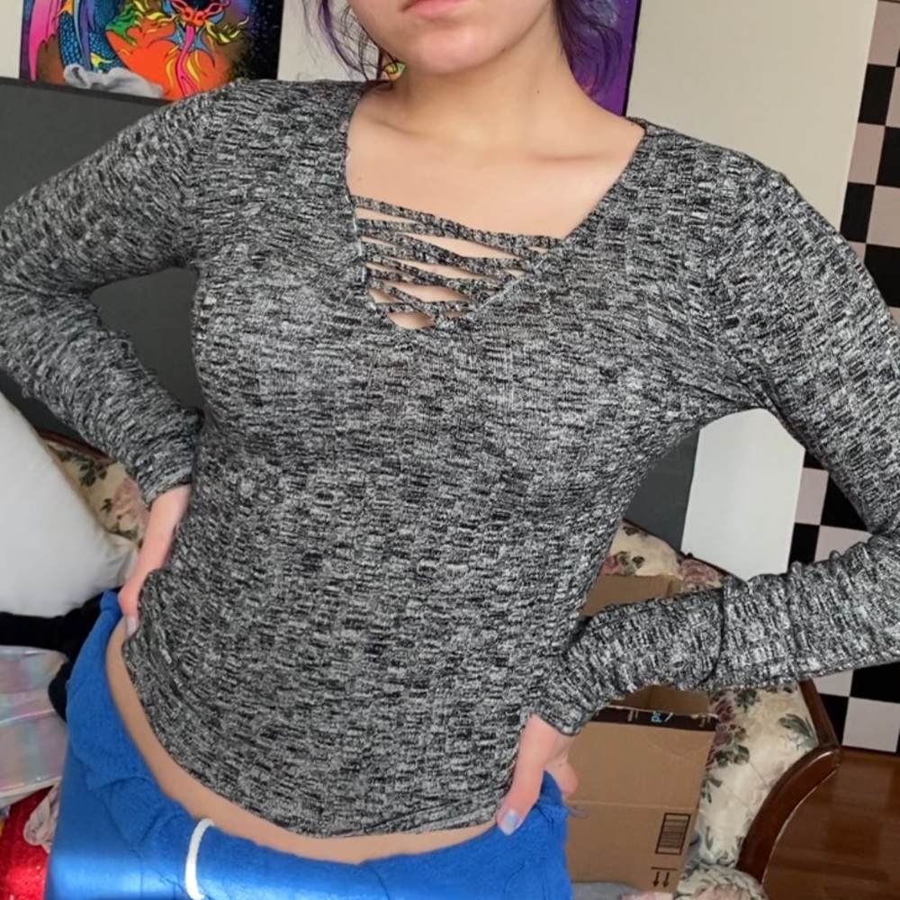 gray lace up top - Picture 1 of 2